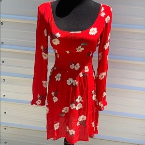 En Creme Floral Print Mini Dress NWT